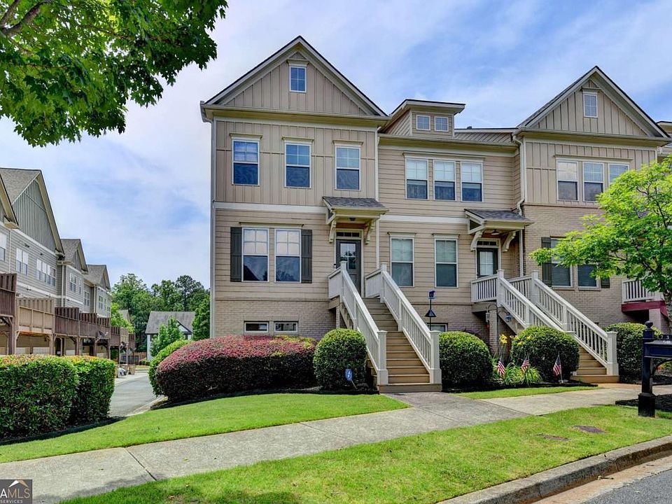1st image of 730 Grove Manor Park