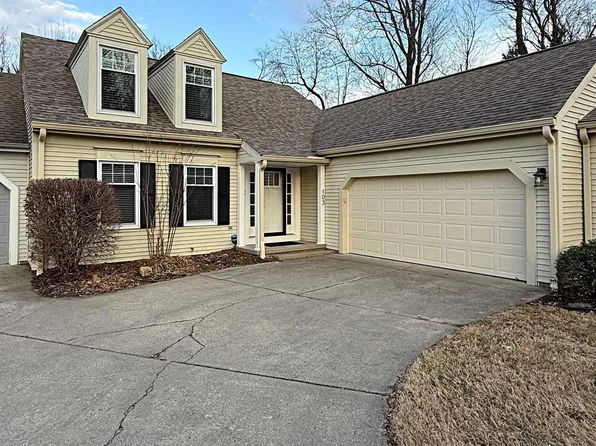 103 Virginia Pl, Vincennes, IN 47591