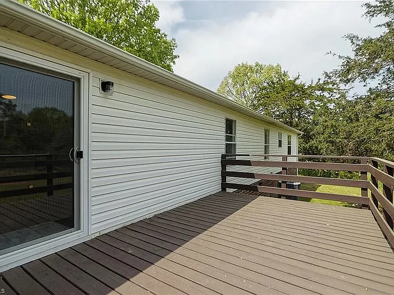 3820 Morton Pulliam Rd — Photo 2