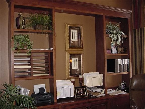 Office w/Built-in Wall Unit
