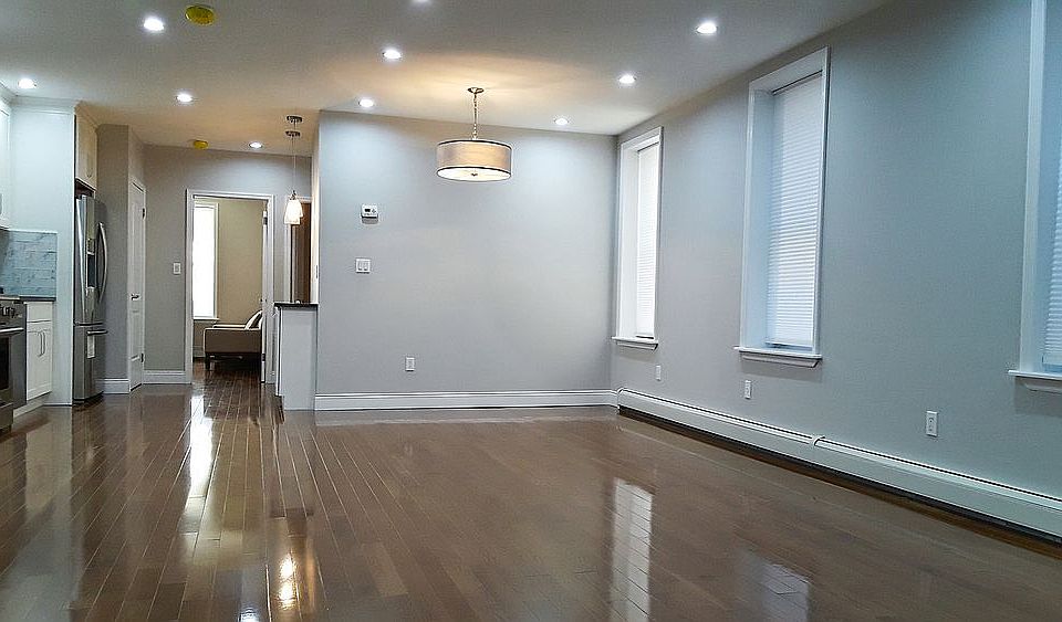 1st image of 650 71st St #1
