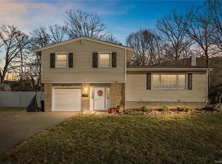 37 Payson Rd, Cornwall On Hudson, NY 12520