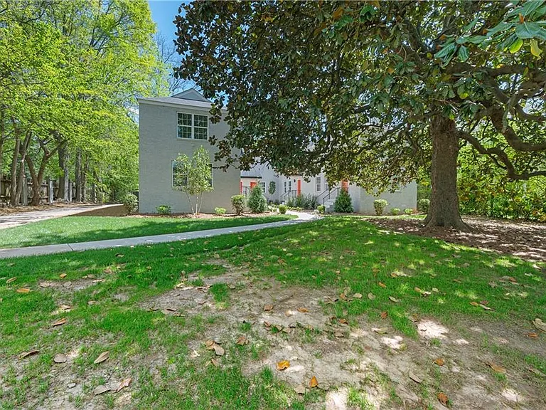 237 N Howard St NE #3 — Photo 17