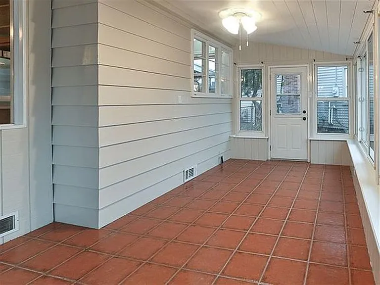 1191 Letchworth Rd — Photo 14