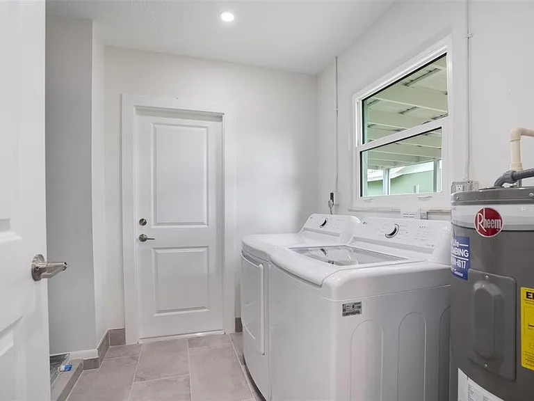 5528 Briarcliff Dr — Photo 25