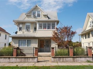 317 Wayne St, Bridgeport, CT 06606