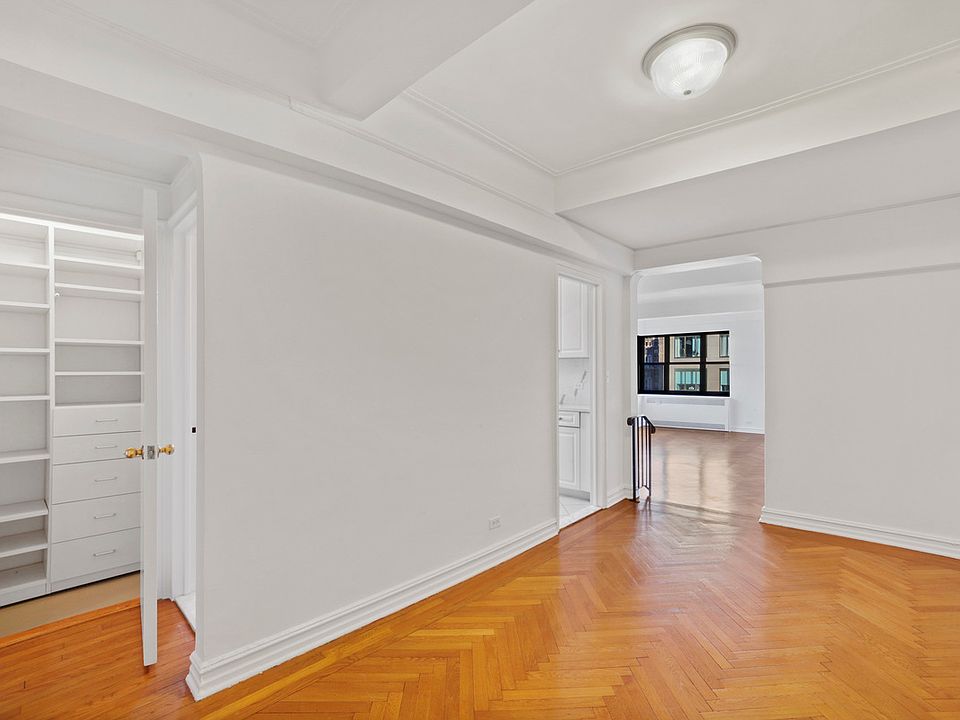 1st image of 19 E 80th St APT 12A