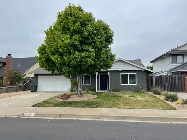 121 Huntington Pl, Lompoc, CA 93436