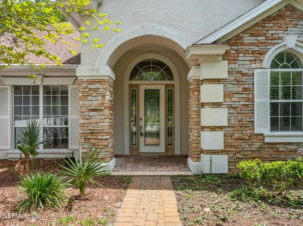 8 N VILLAGE Drive, Palm Coast, FL 32137