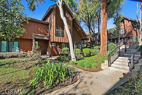 1st image of 1553 Dalmatia Dr