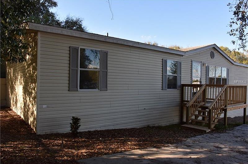 1st image of 405 William Dr
