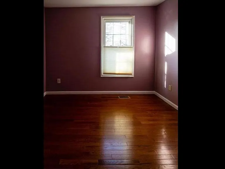 727 Herndon Woods Ct — Photo 21