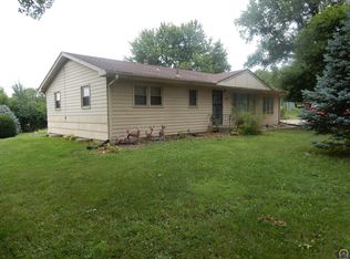 1620 NW Fredith Ln, Topeka, KS 66618