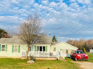 1549 Allen Rd, Kimball, MI 48074