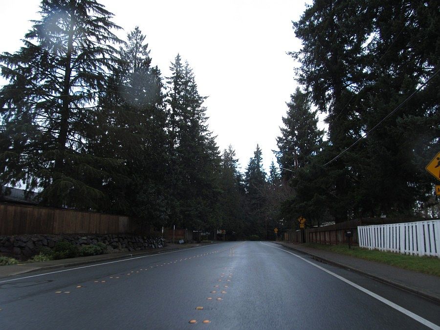 2nd image of 4185 W Lake Sammamish Pkwy SE APT B105