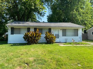 8809 Parkdale Dr, Caseyville, IL 62232