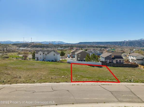 10 W 30th St, Rifle, CO 81650