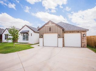 2327 103rd St, Lubbock, TX 79423