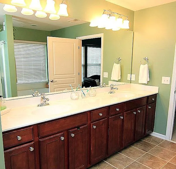 8626 Thunderwood Dr — Photo 11
