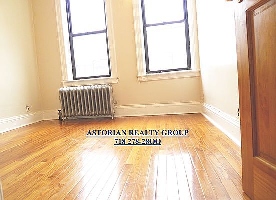 4th image of 31-33 33rd St #6