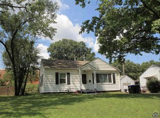 723 SW Vesper Ave, Topeka, KS 66606