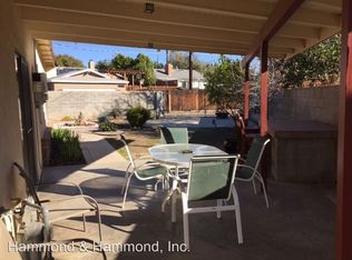 19003 Gledhill St, Northridge, CA 91324