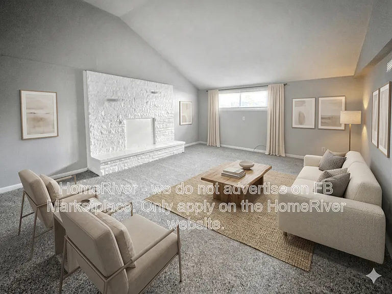 1621 E Kelly St — Photo 3