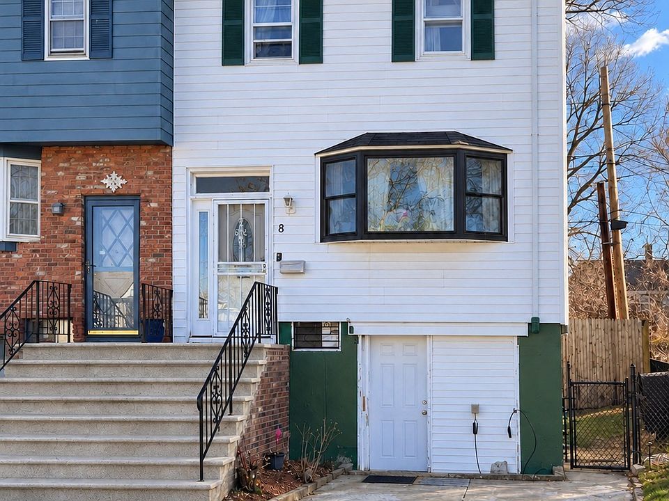 1st image of 8 Ralston Rd