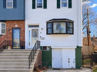 8 Ralston Rd, Hyde Park, MA 02136