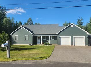 383 Sawyer Rd, Hampden, ME 04444