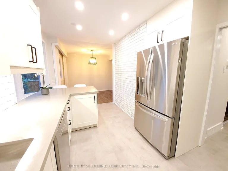 45 Bayview Dr — Photo 9