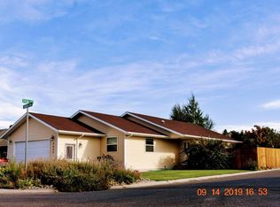 2402 Heights Ave, Cody, WY 82414