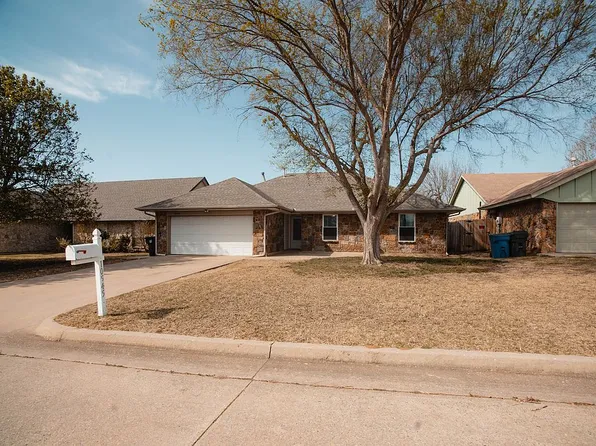 10545 Reiter Dr, Midwest City, OK 73130