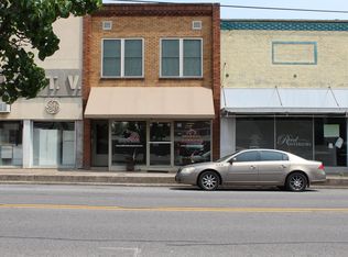 210 Main St #A, Murray, KY 42071
