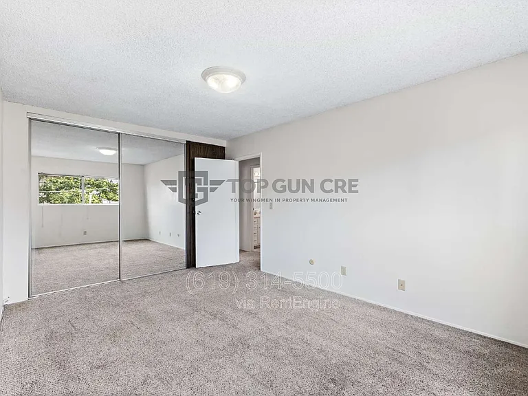 4522 Oregon St #9 — Photo 11