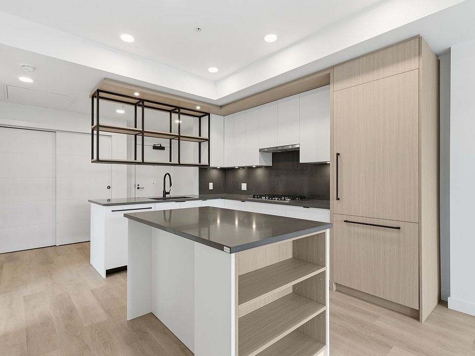 1st image of 2268 Broadway E #202