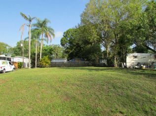 1213 SW Pinetree Trl, Stuart, FL 34997