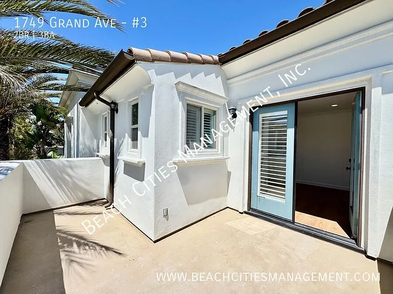 1749 Grand Ave #3 — Photo 43