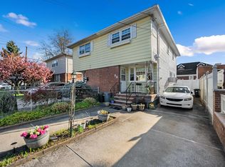 86 Oneida Ave, Staten Island, NY 10301
