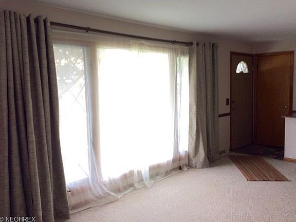 4th image of 939 Hartford Dr