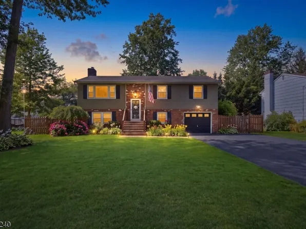 241 Woodside Ln, Bridgewater Twp., NJ 08807