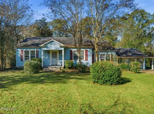 1413 N Jackson St, Brookhaven, MS 39601