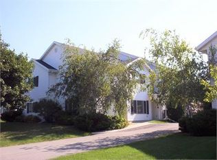 5686 Norfolk Dr, Fitchburg, WI 53719