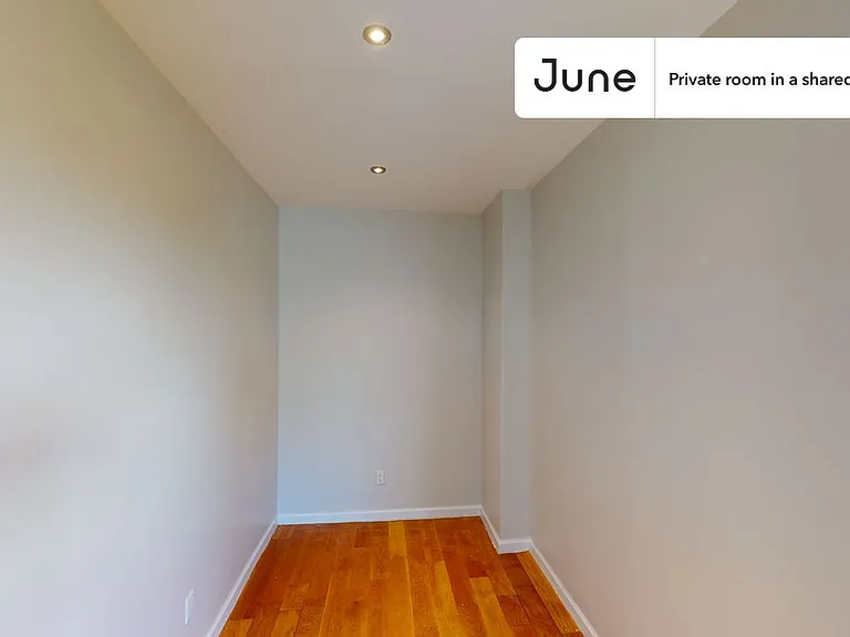 953 Columbus Ave #B — Photo 5