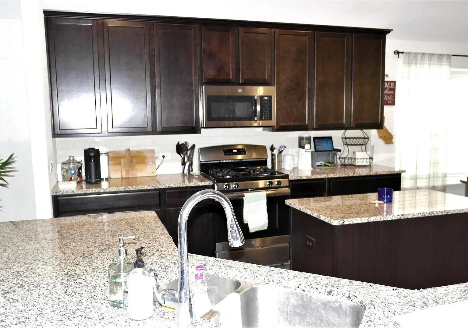 3 Bedroom with Flex Space Available NOW — Photo 3