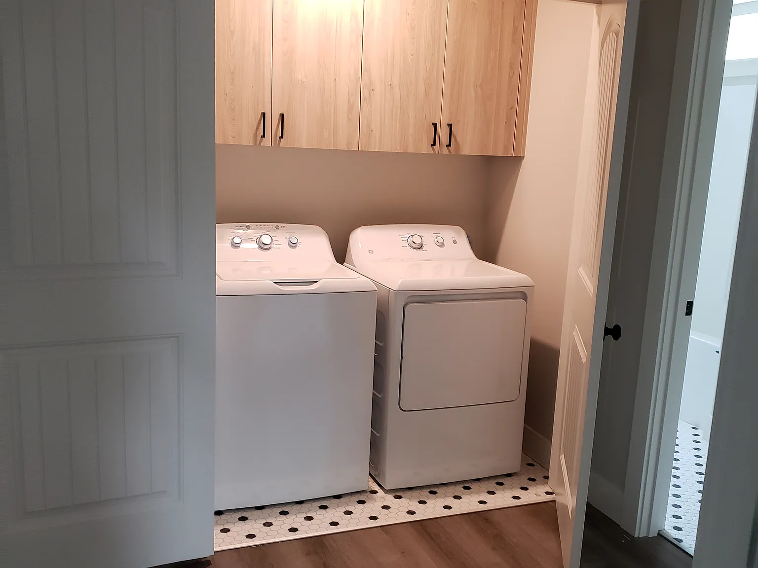 3 bed, 2.5 bath, 1661 sqft, $2,350 — Photo 4