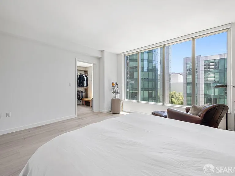 318 Spear St #8H-L — Photo 18