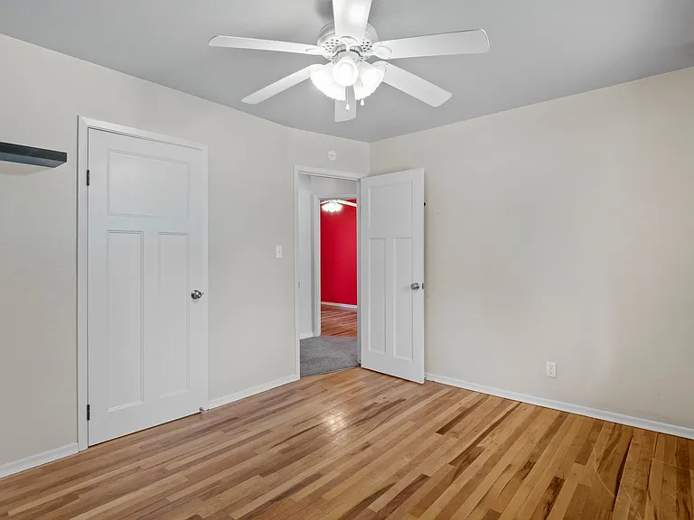 3104 E 35th Ave — Photo 14