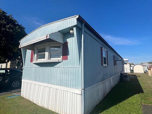 3rd image of 9802 Lawson Dr