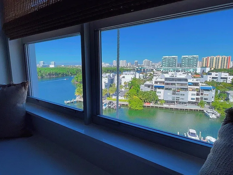 400 Kings Point Dr #1027 — Photo 35